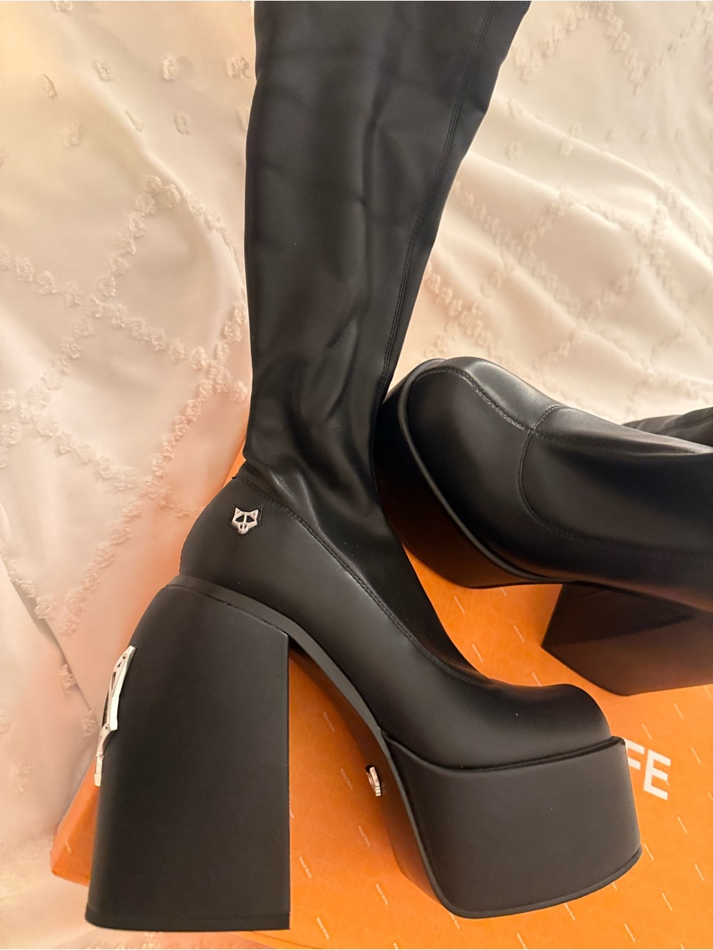Naked Wolfe Spice Knee High Platform Boots Black Size 7 - Picture 4 of 9